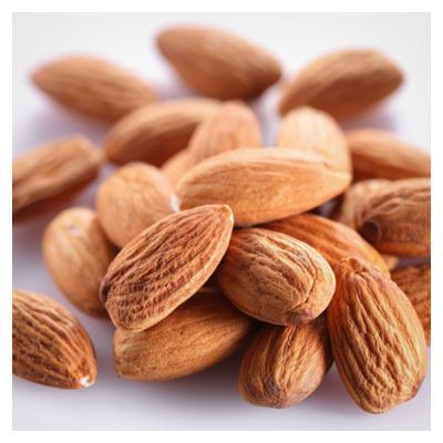 عکس با کیفیت مغز بادام